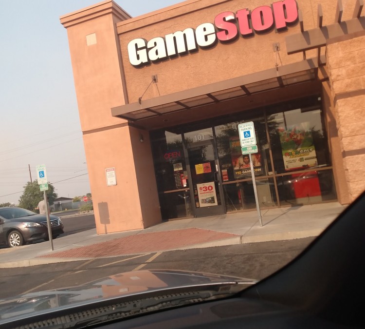 GameStop (Glendale,&nbspAZ)